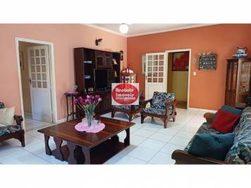 VENDE-SE CASA BAIRRO AVENIDA 