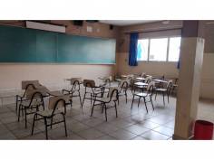 Aluga-se Prédio Comercial na Rua Nova