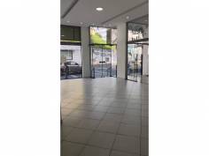 Aluga-se Ponto Comercial no Centro